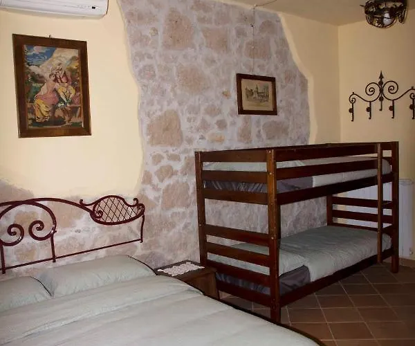 Bed and breakfast Casale San Pietro 3*